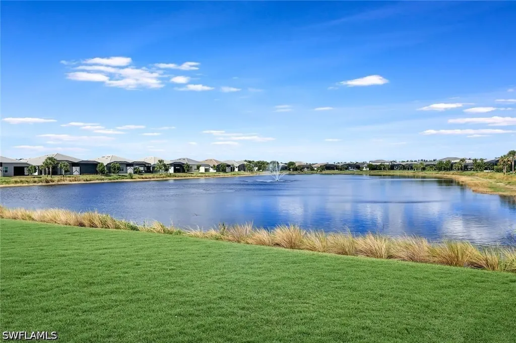 9209 Cayman Drive N Naples FL 34114