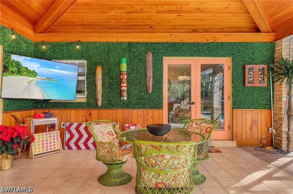 2950 Coach House Lane Naples FL 34105