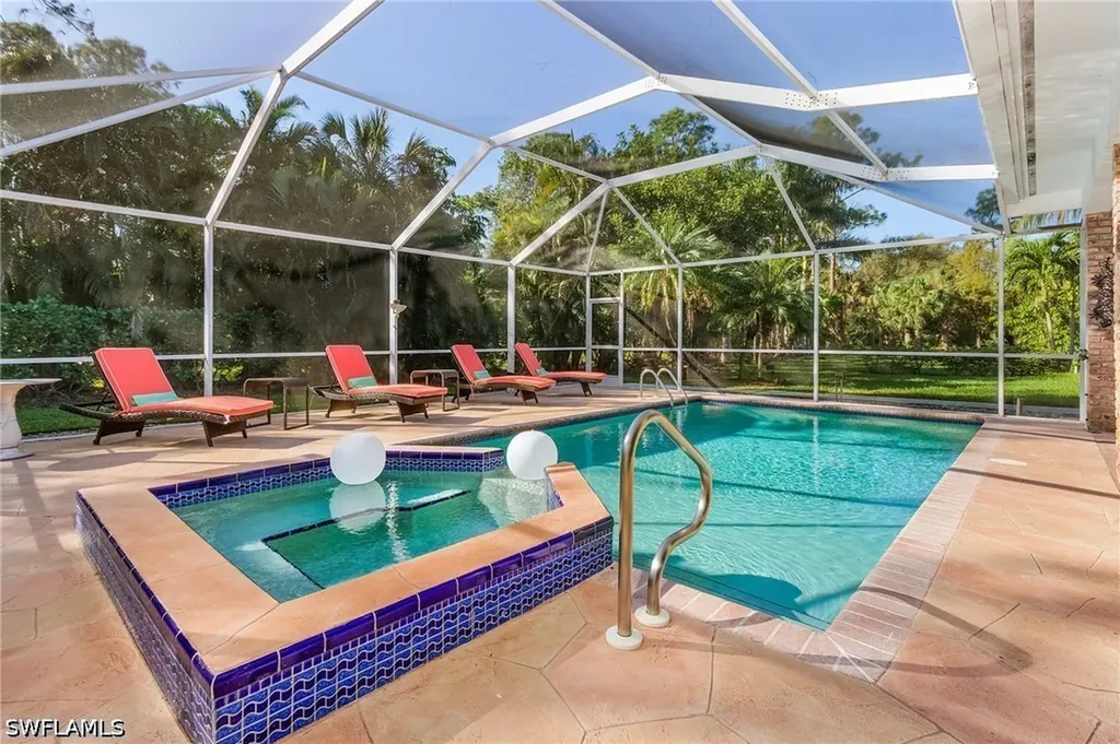 2950 Coach House Lane Naples FL 34105