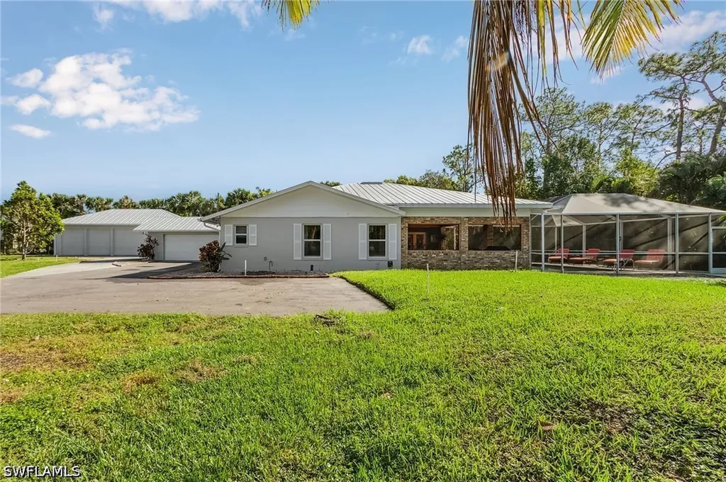 2950 Coach House Lane Naples FL 34105