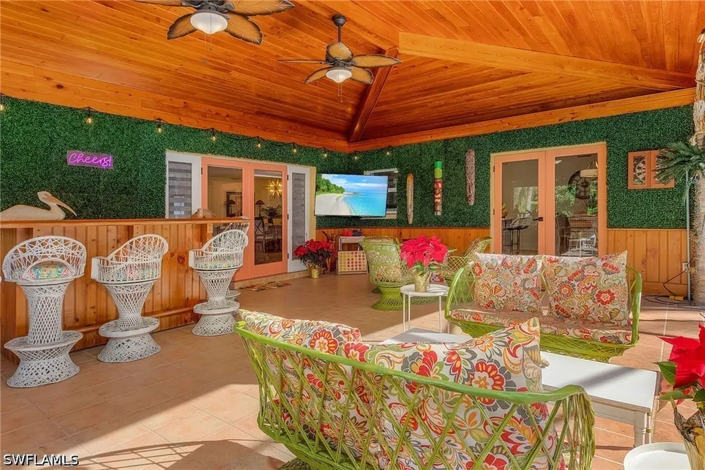 2950 Coach House Lane Naples FL 34105
