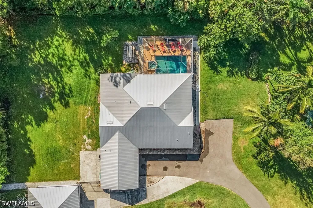 2950 Coach House Lane Naples FL 34105