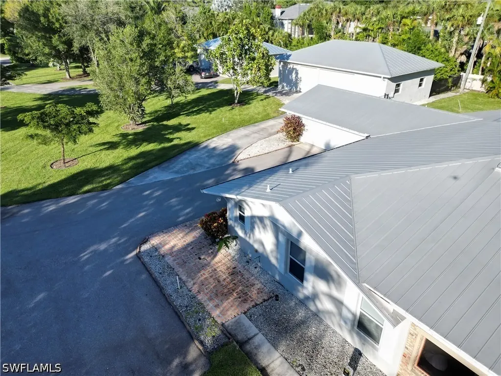 2950 Coach House Lane Naples FL 34105