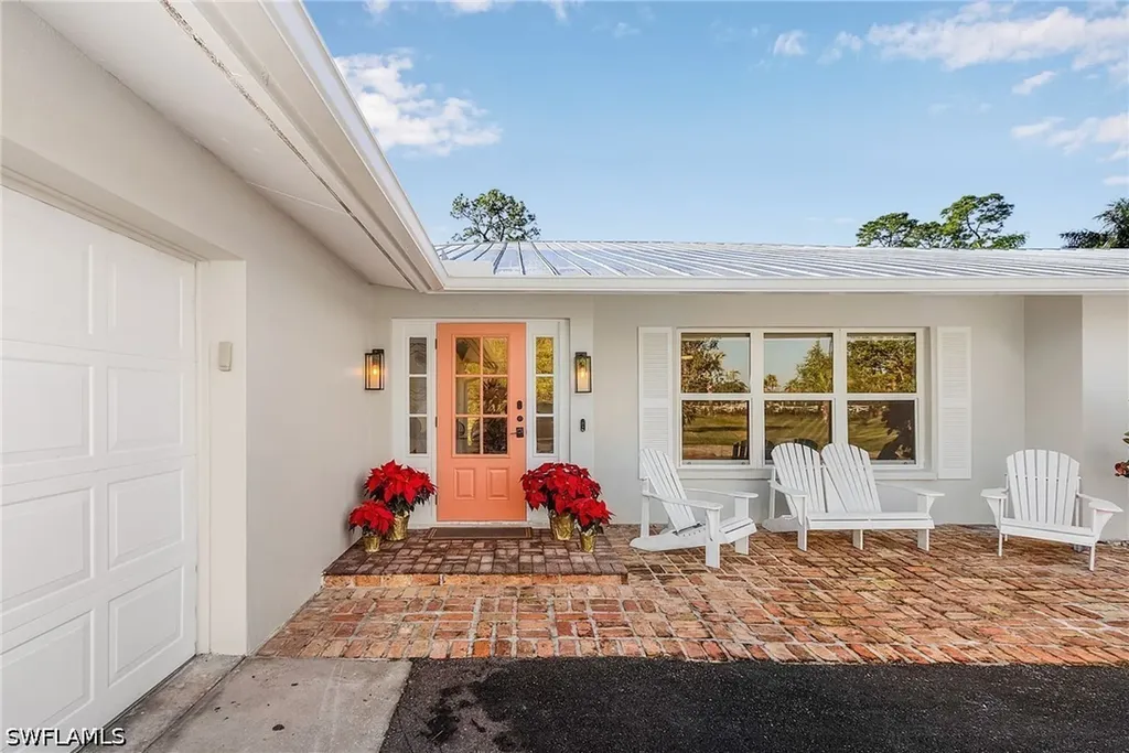 2950 Coach House Lane Naples FL 34105