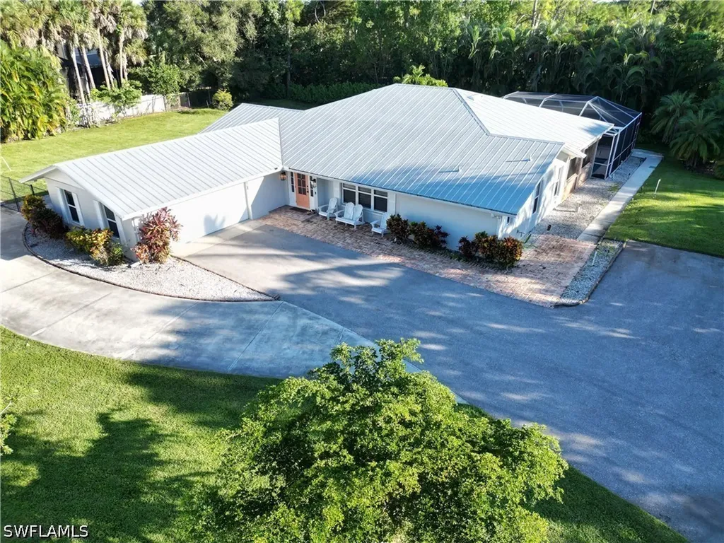 2950 Coach House Lane Naples FL 34105