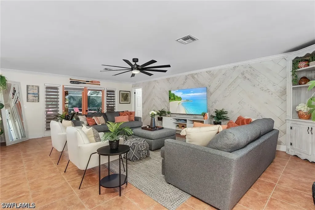 2950 Coach House Lane Naples FL 34105