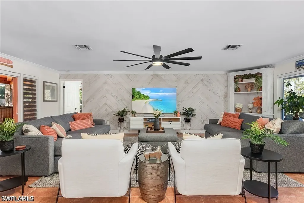 2950 Coach House Lane Naples FL 34105