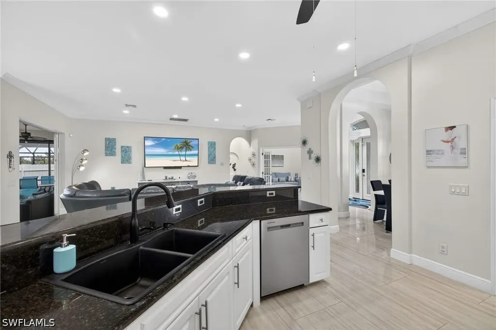 133 SE 29th Terrace Cape Coral FL 33904