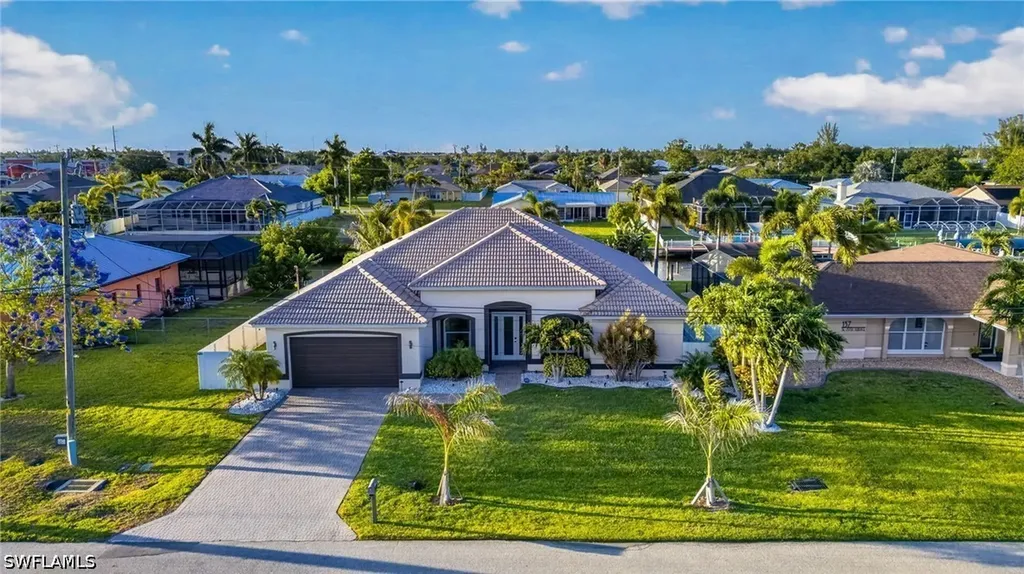 133 SE 29th Terrace Cape Coral FL 33904
