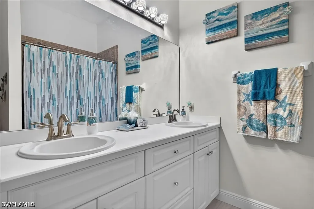 133 SE 29th Terrace Cape Coral FL 33904