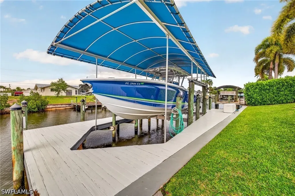 133 SE 29th Terrace Cape Coral FL 33904