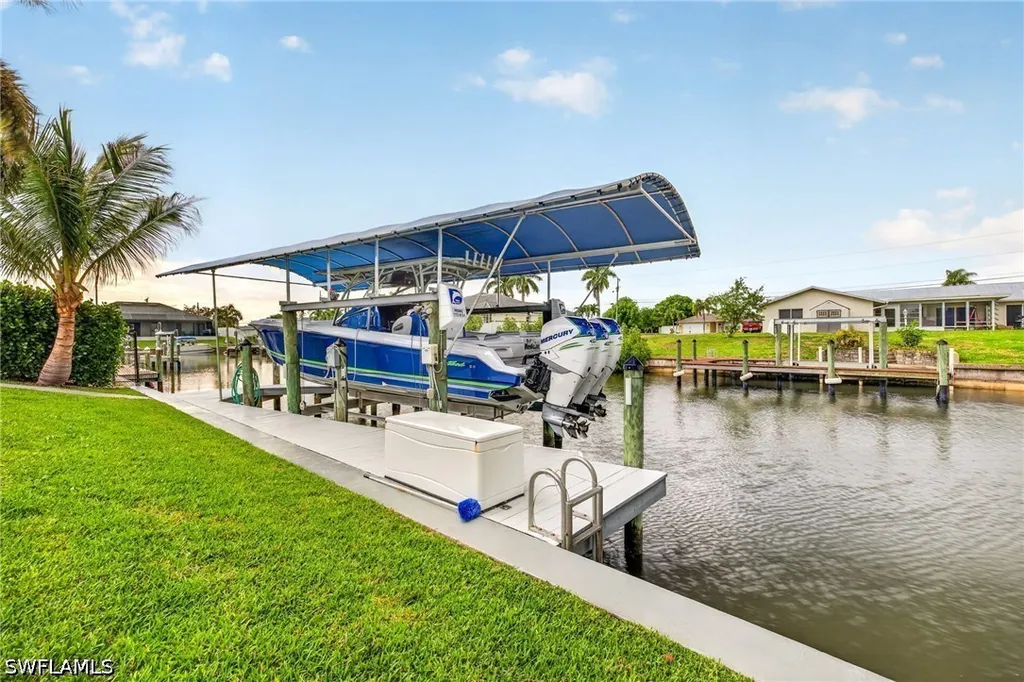 133 SE 29th Terrace Cape Coral FL 33904
