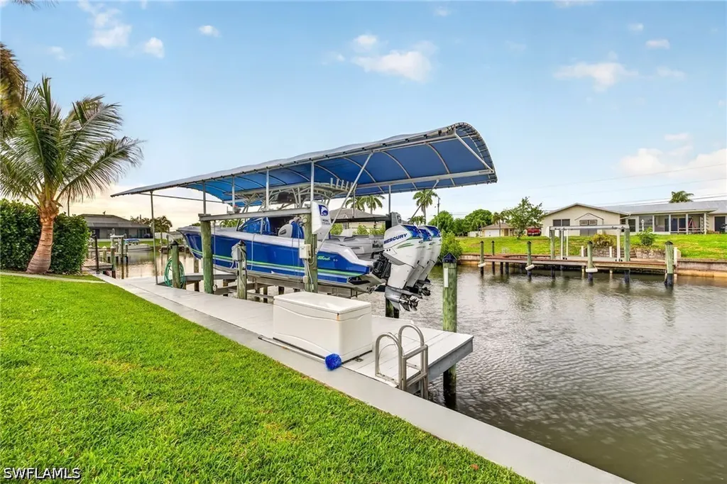 133 SE 29th Terrace Cape Coral FL 33904