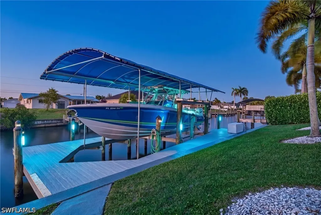 133 SE 29th Terrace Cape Coral FL 33904