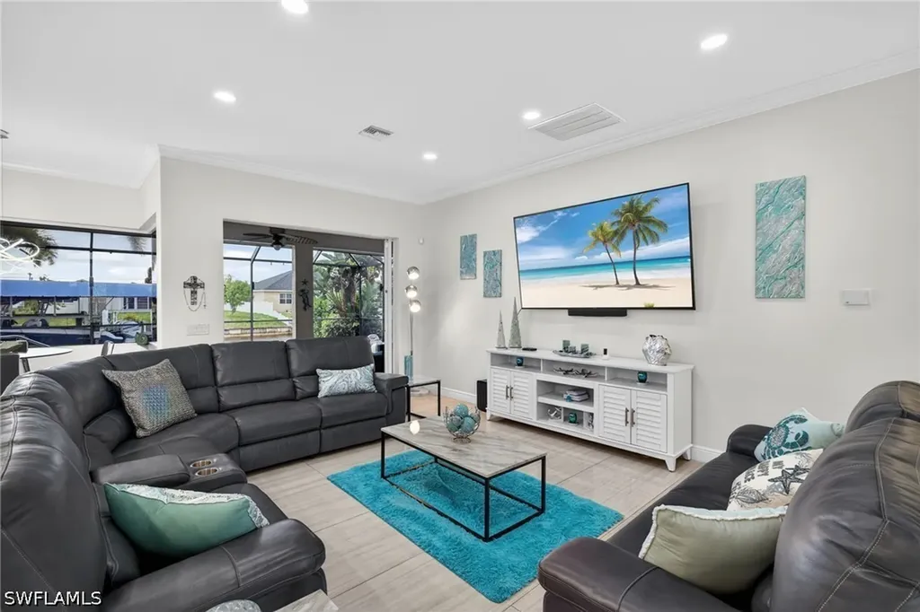 133 SE 29th Terrace Cape Coral FL 33904