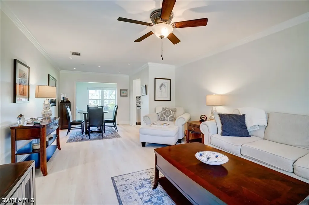 1078 Forest Lakes Drive Naples FL 34105
