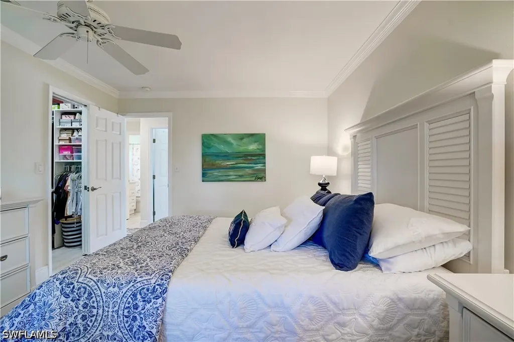 1078 Forest Lakes Drive Naples FL 34105