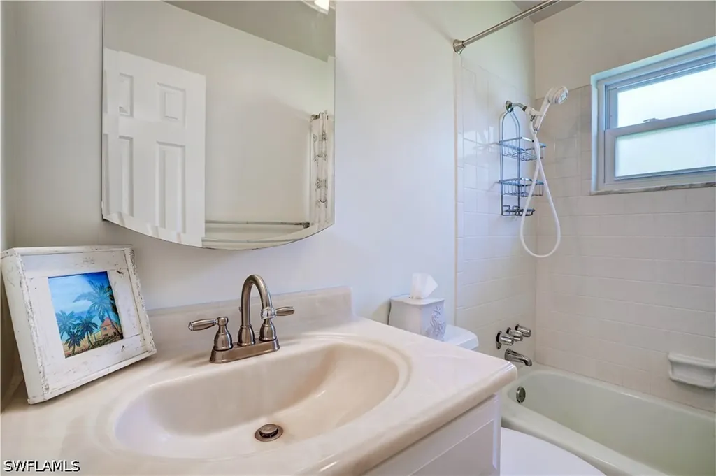 1078 Forest Lakes Drive Naples FL 34105
