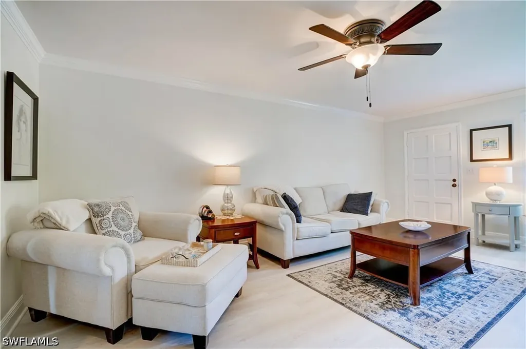 1078 Forest Lakes Drive Naples FL 34105