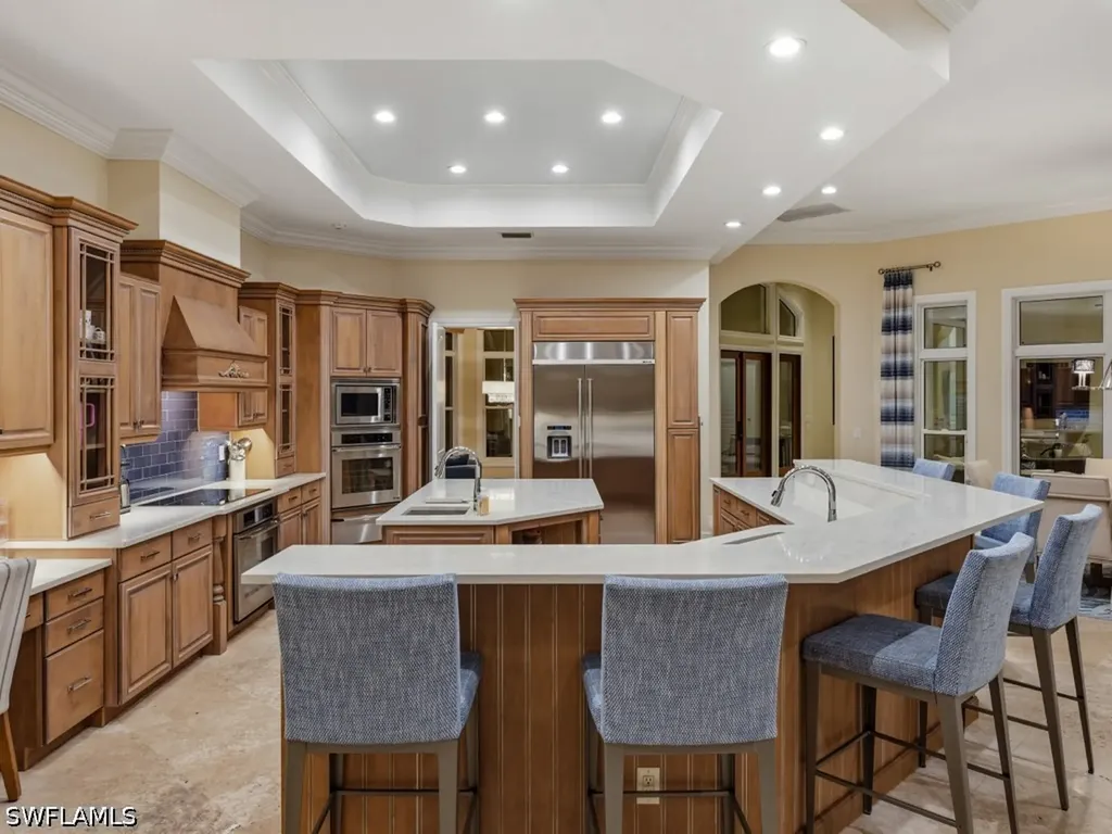 7051 Hunters Road Naples FL 34109