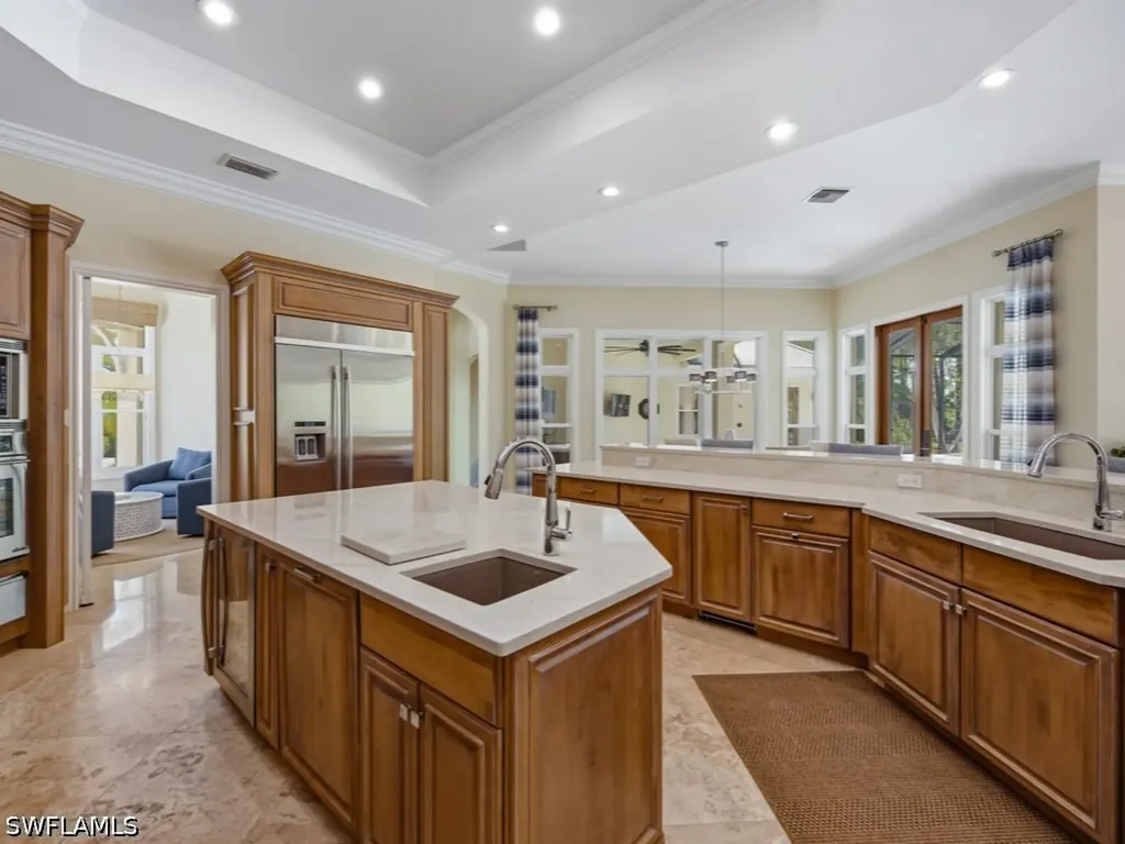 7051 Hunters Road Naples FL 34109
