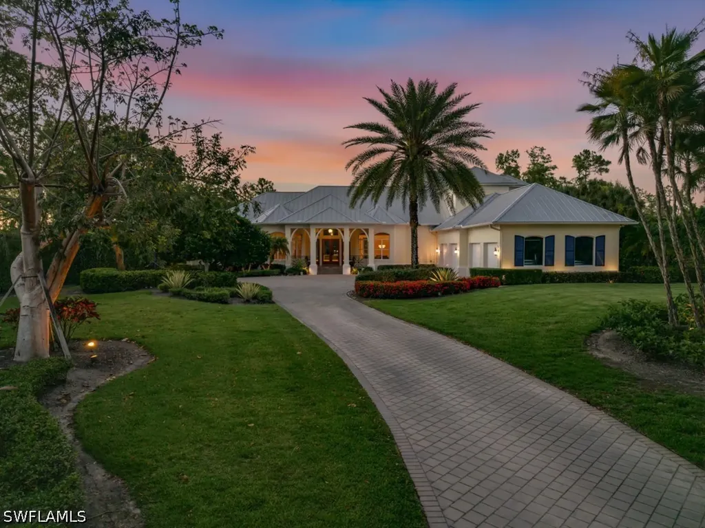 7051 Hunters Road Naples FL 34109