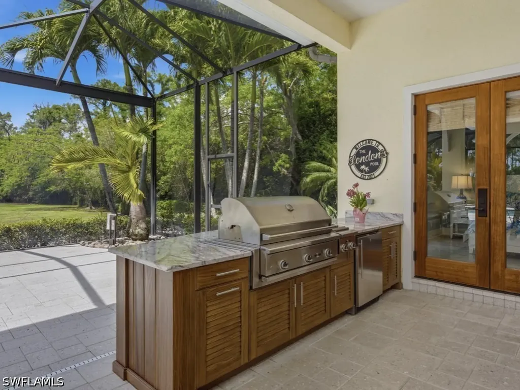 7051 Hunters Road Naples FL 34109