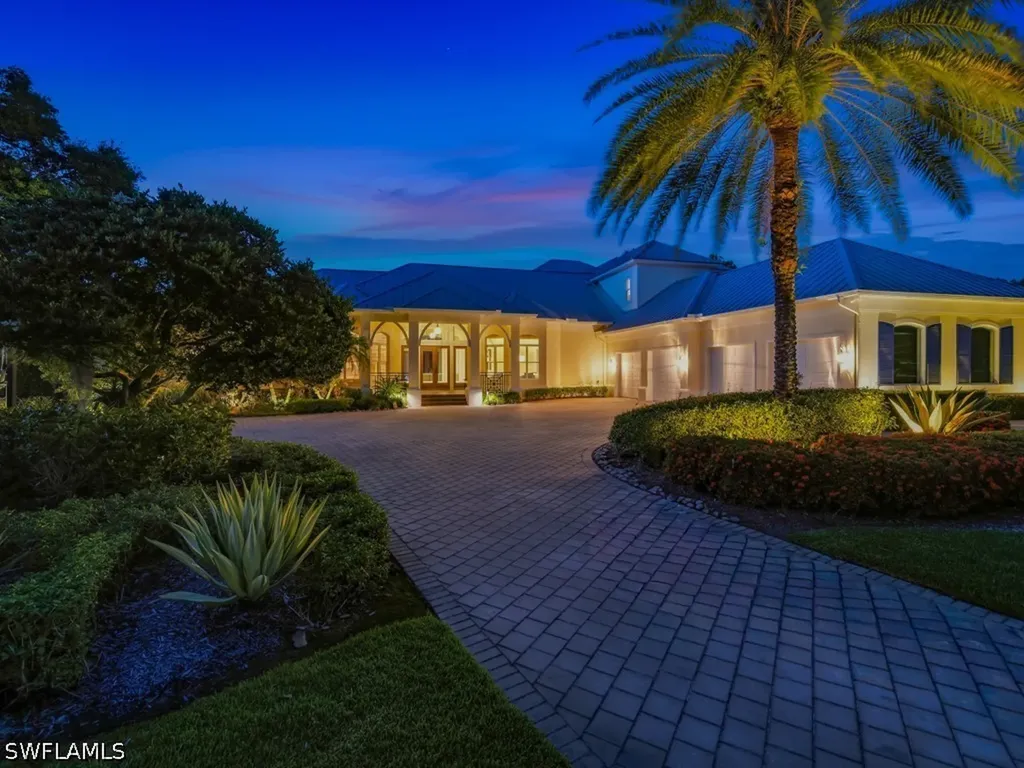 7051 Hunters Road Naples FL 34109