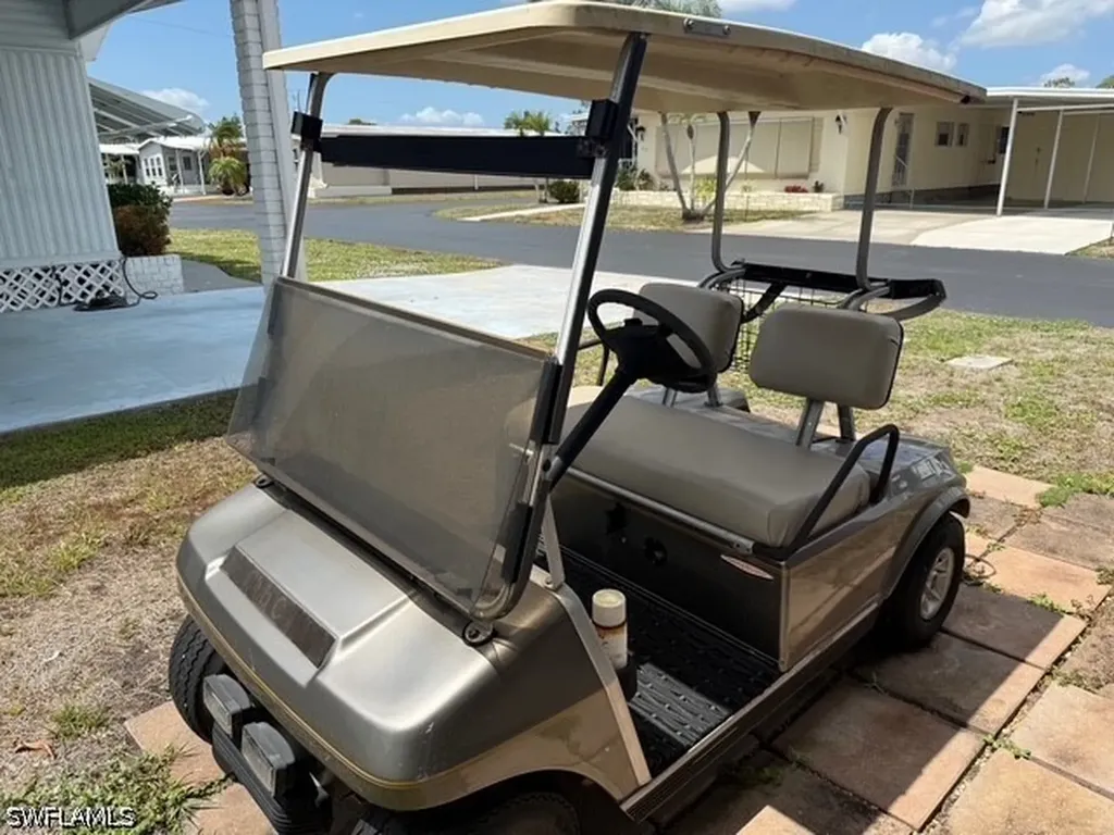 653 Future Drive North Fort Myers FL 33917