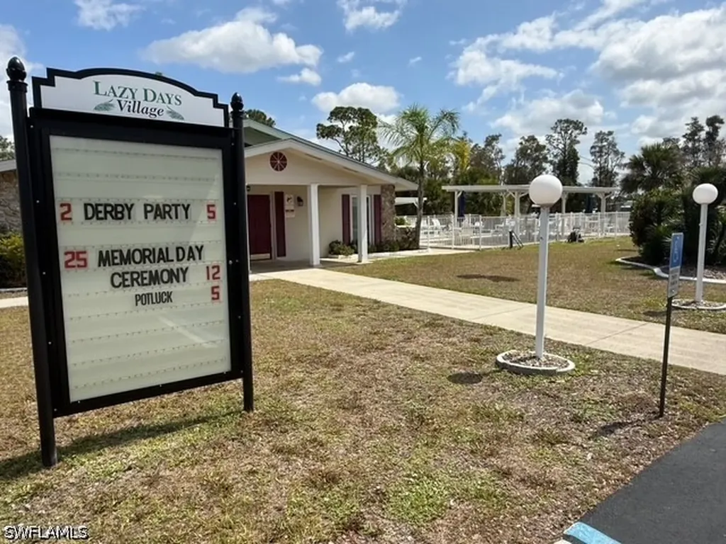653 Future Drive North Fort Myers FL 33917