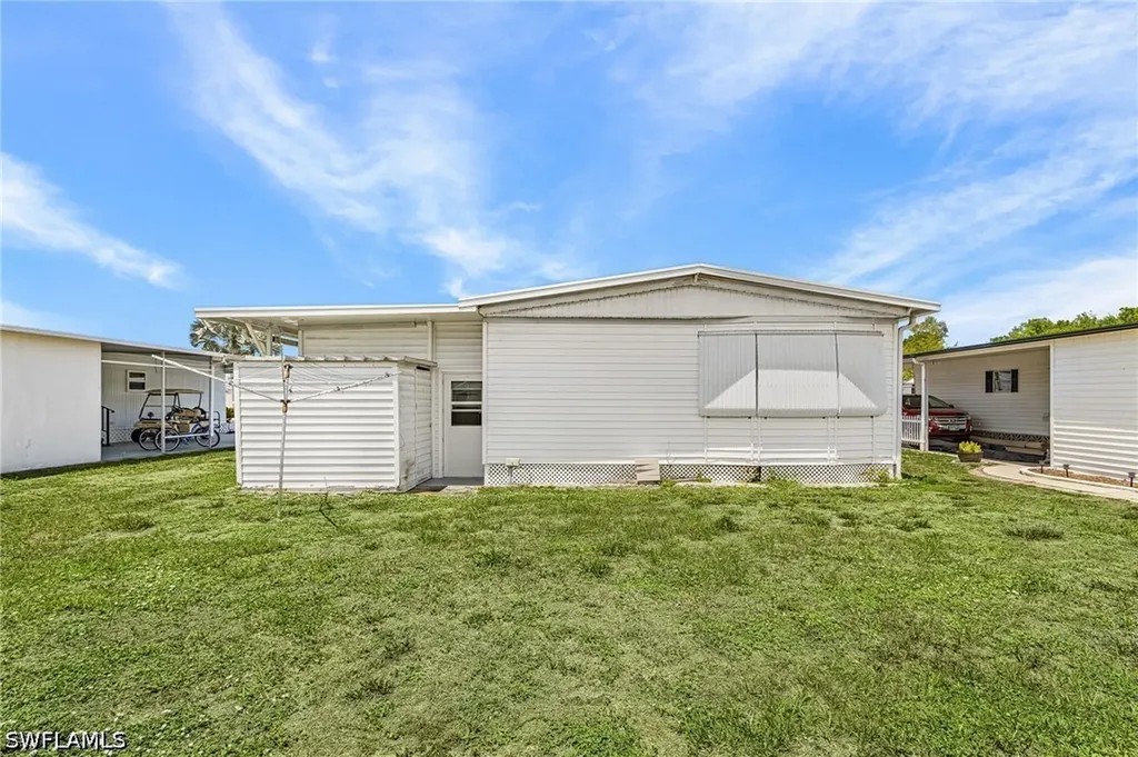 653 Future Drive North Fort Myers FL 33917