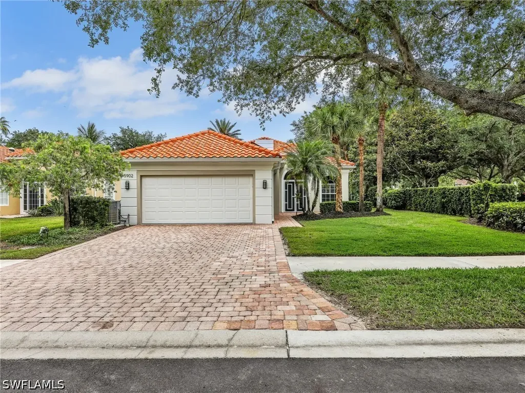 5902 Bermuda Lane Naples FL 34119