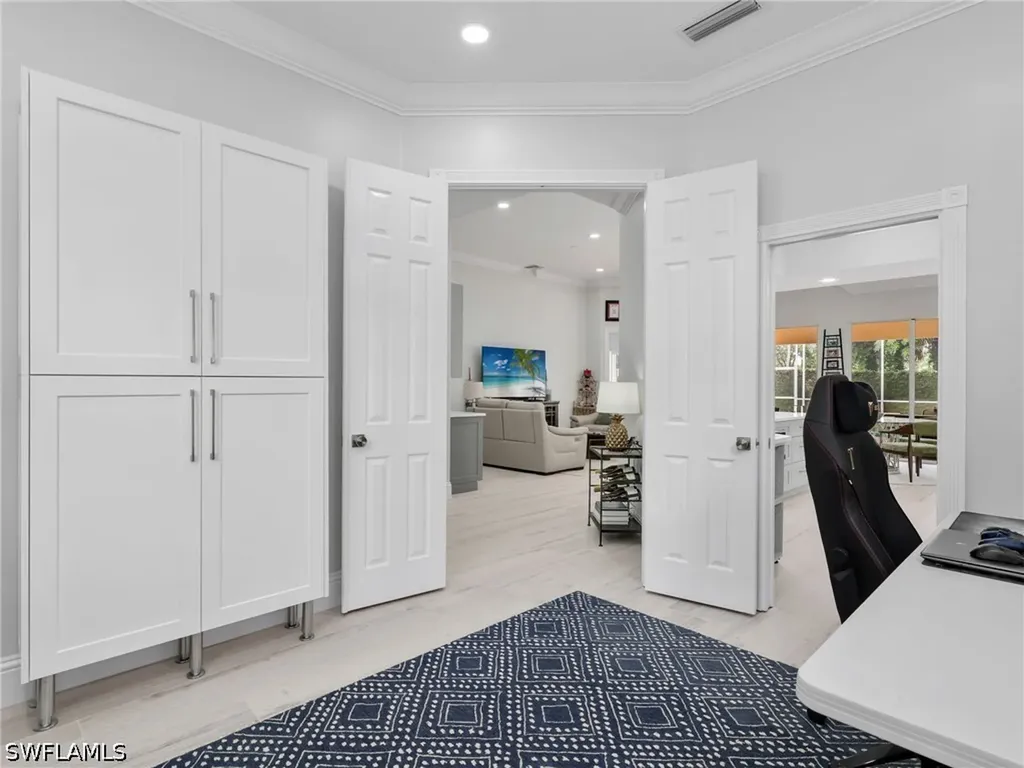 5902 Bermuda Lane Naples FL 34119