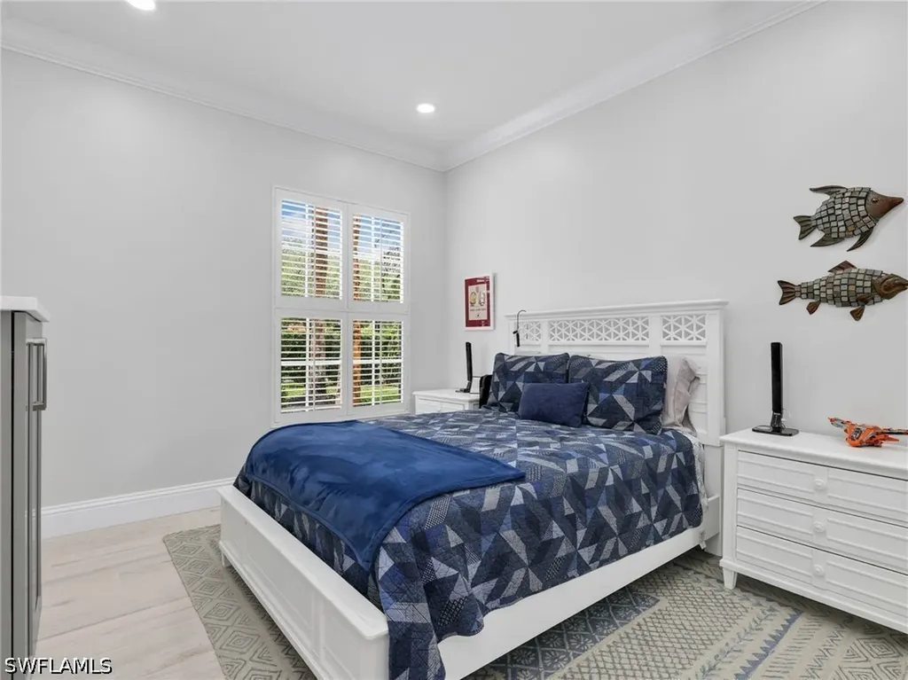 5902 Bermuda Lane Naples FL 34119
