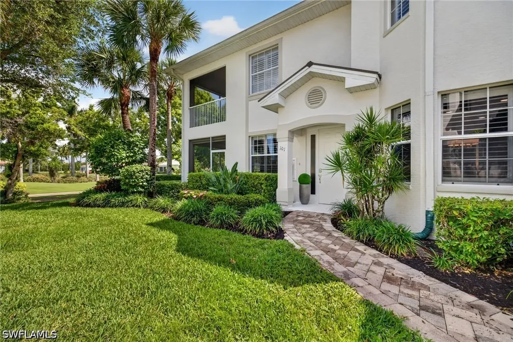 5015 Marina Cove Drive Naples FL 34112