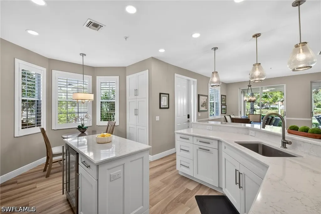 5015 Marina Cove Drive Naples FL 34112