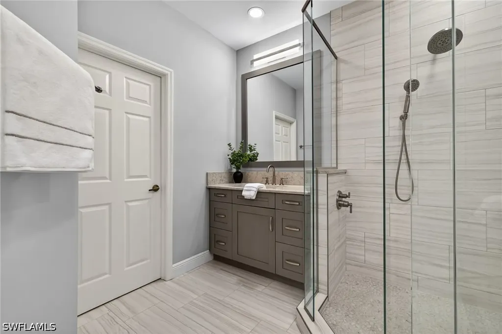 5015 Marina Cove Drive Naples FL 34112