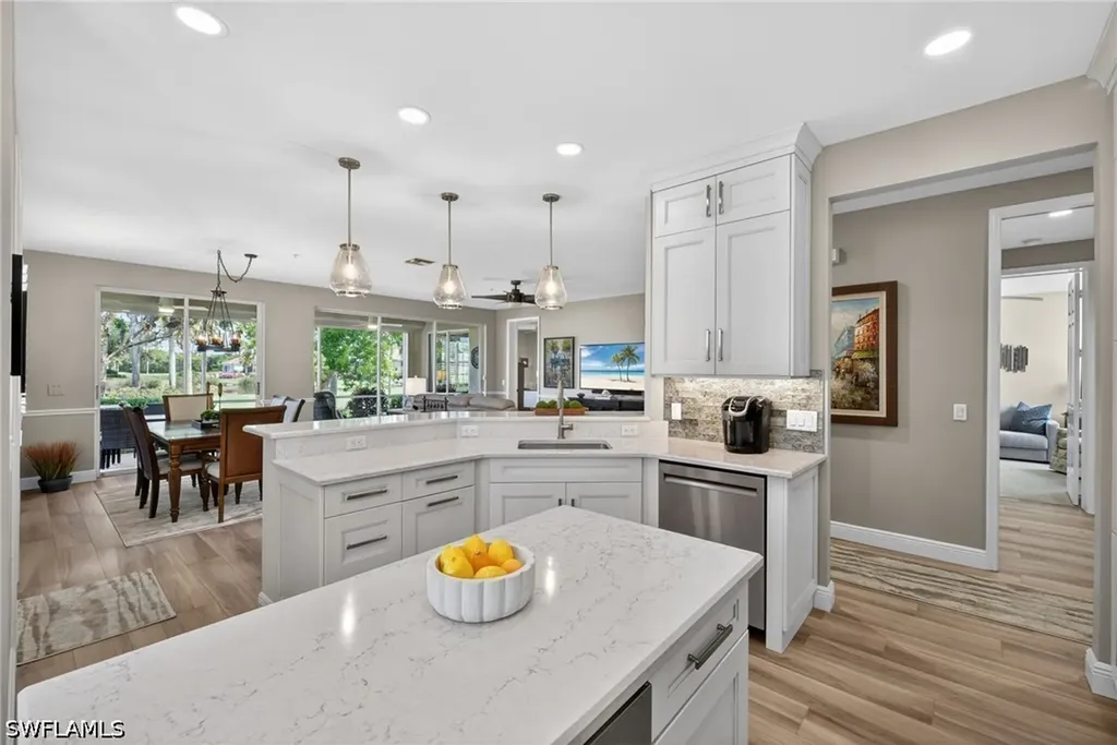 5015 Marina Cove Drive Naples FL 34112