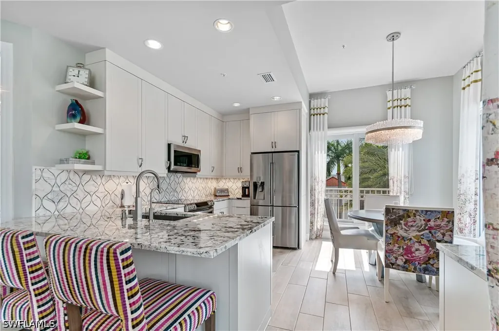 375 5th Avenue S Naples FL 34102