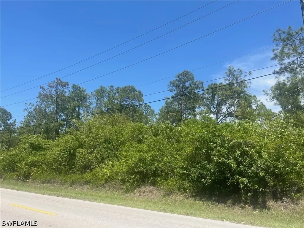 Desoto Boulevard N Naples FL 34120