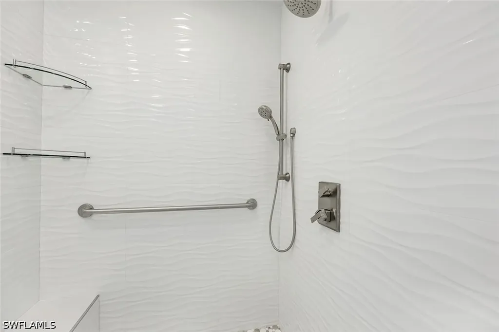 400 Flagship Drive Naples FL 34108