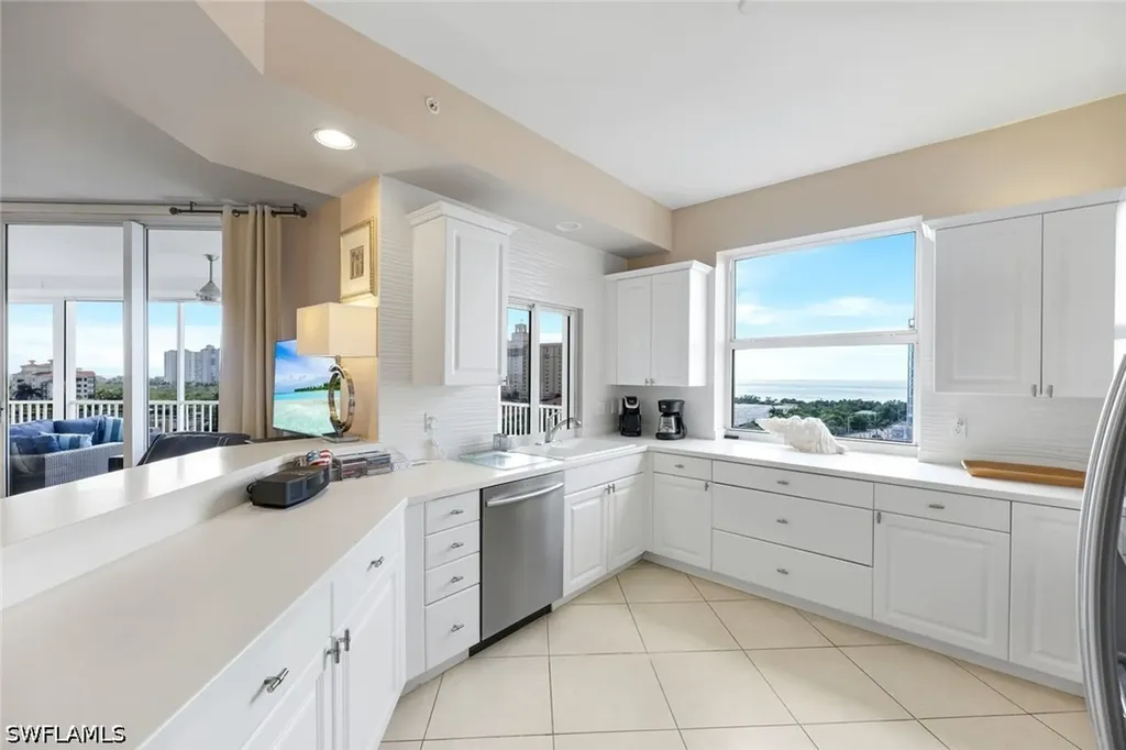 400 Flagship Drive Naples FL 34108