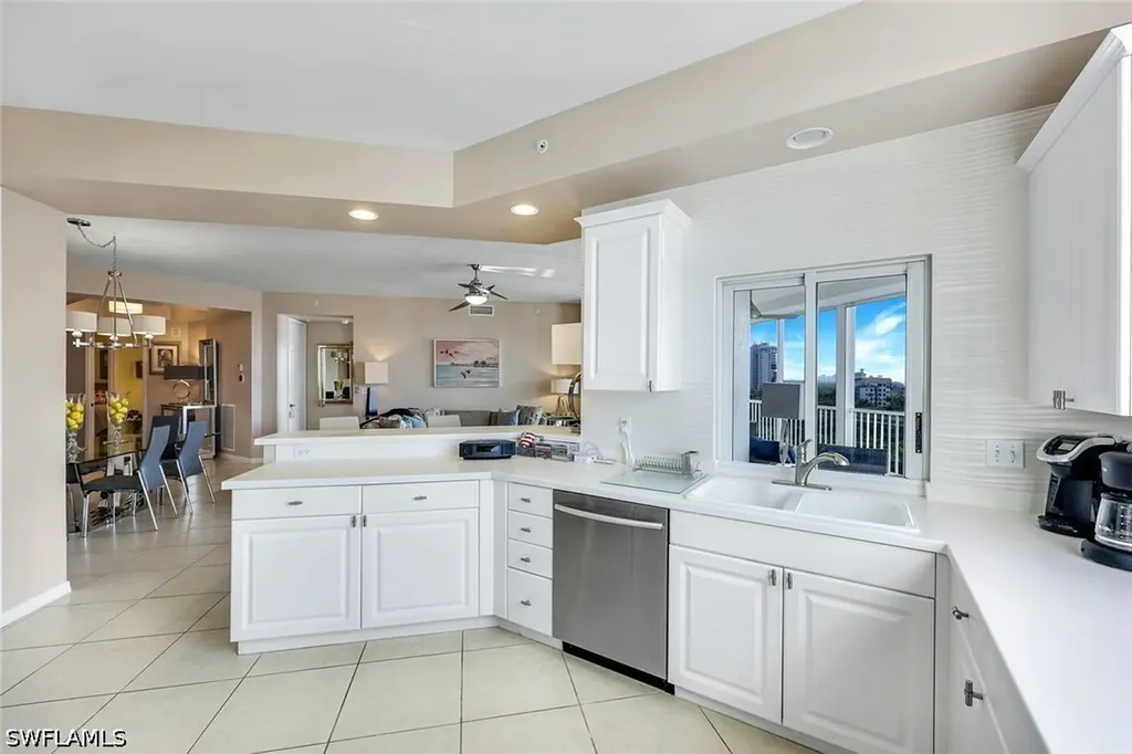 400 Flagship Drive Naples FL 34108