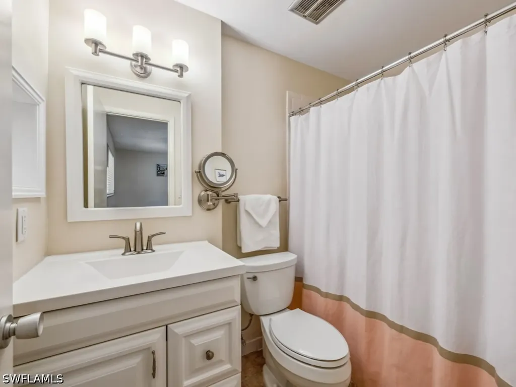 578 Broad Avenue S Naples FL 34102