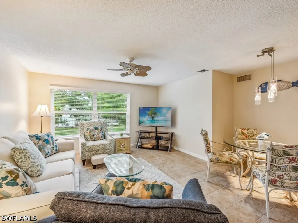 578 Broad Avenue S Naples FL 34102