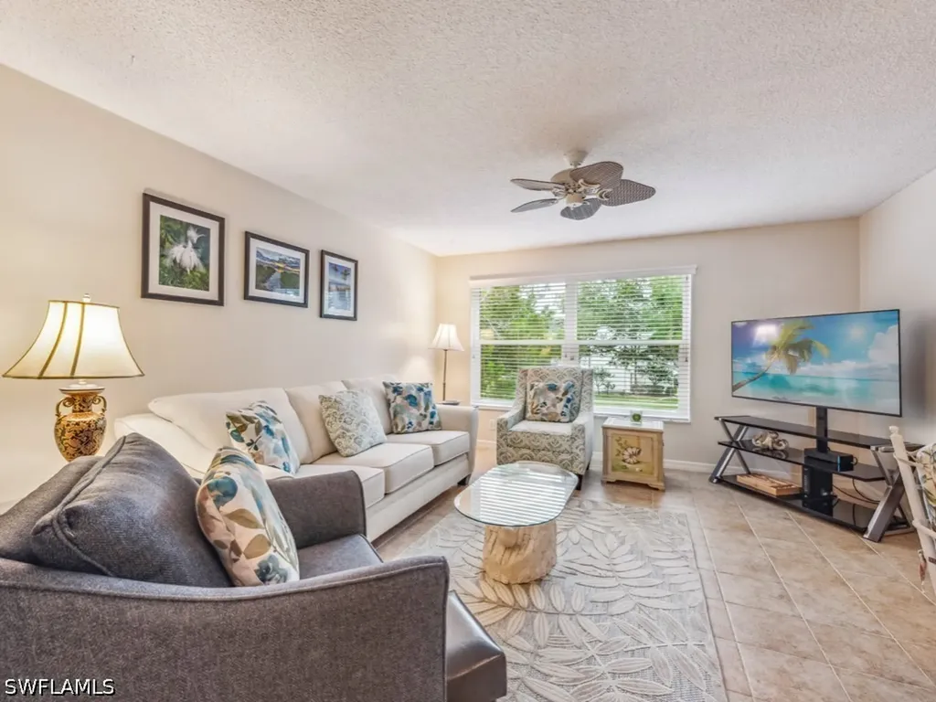 578 Broad Avenue S Naples FL 34102