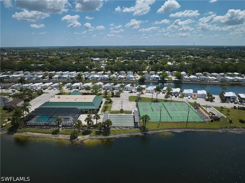 323 Imperial Wilder Boulevard Naples FL 34114