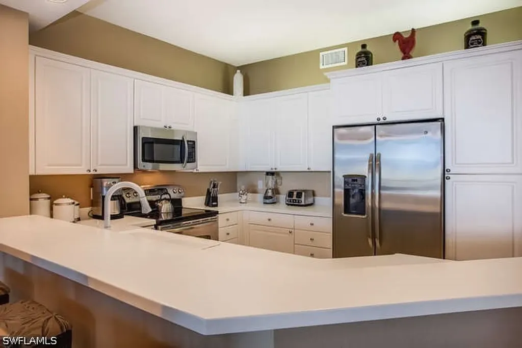 400 Flagship Drive Naples FL 34108-2395