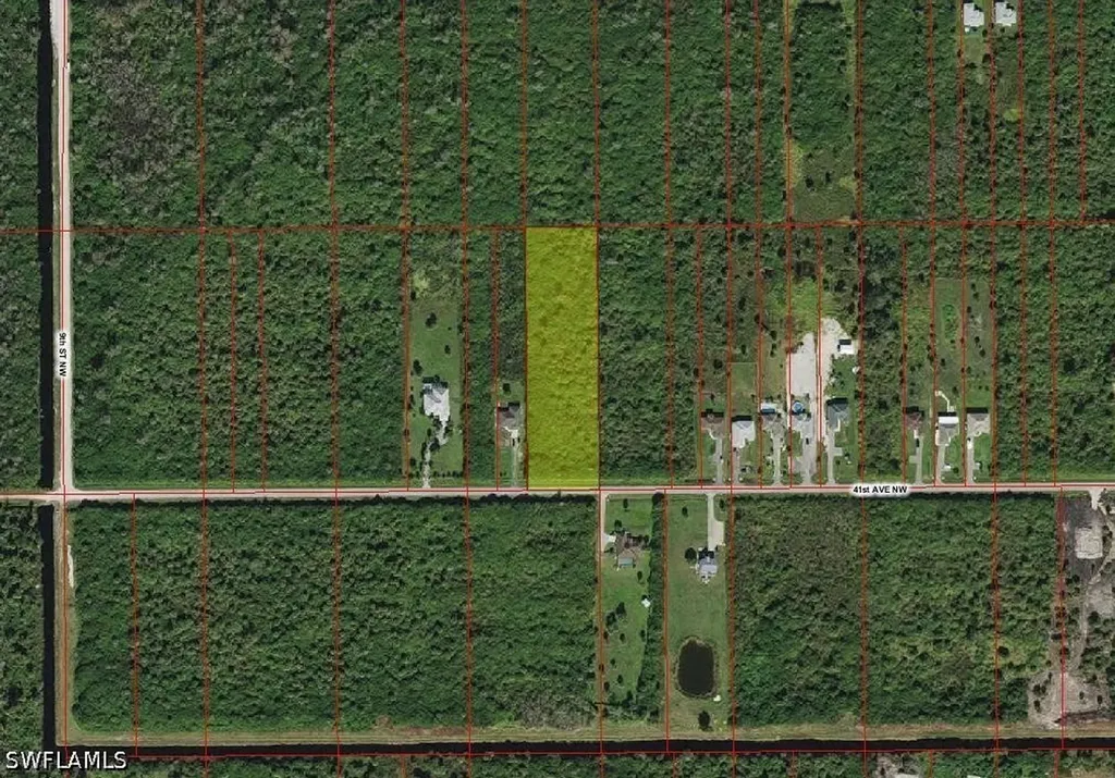 41ST Avenue NW Naples FL 34120