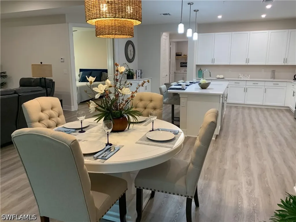 208 Indies Drive E Naples FL 34114